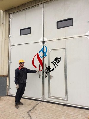 興化集團廠房大門